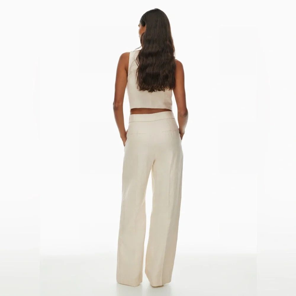(NWT) Wilfred - Aritzia -The Limitless Pant in Linen - Color: Birch - Picture 5 of 16